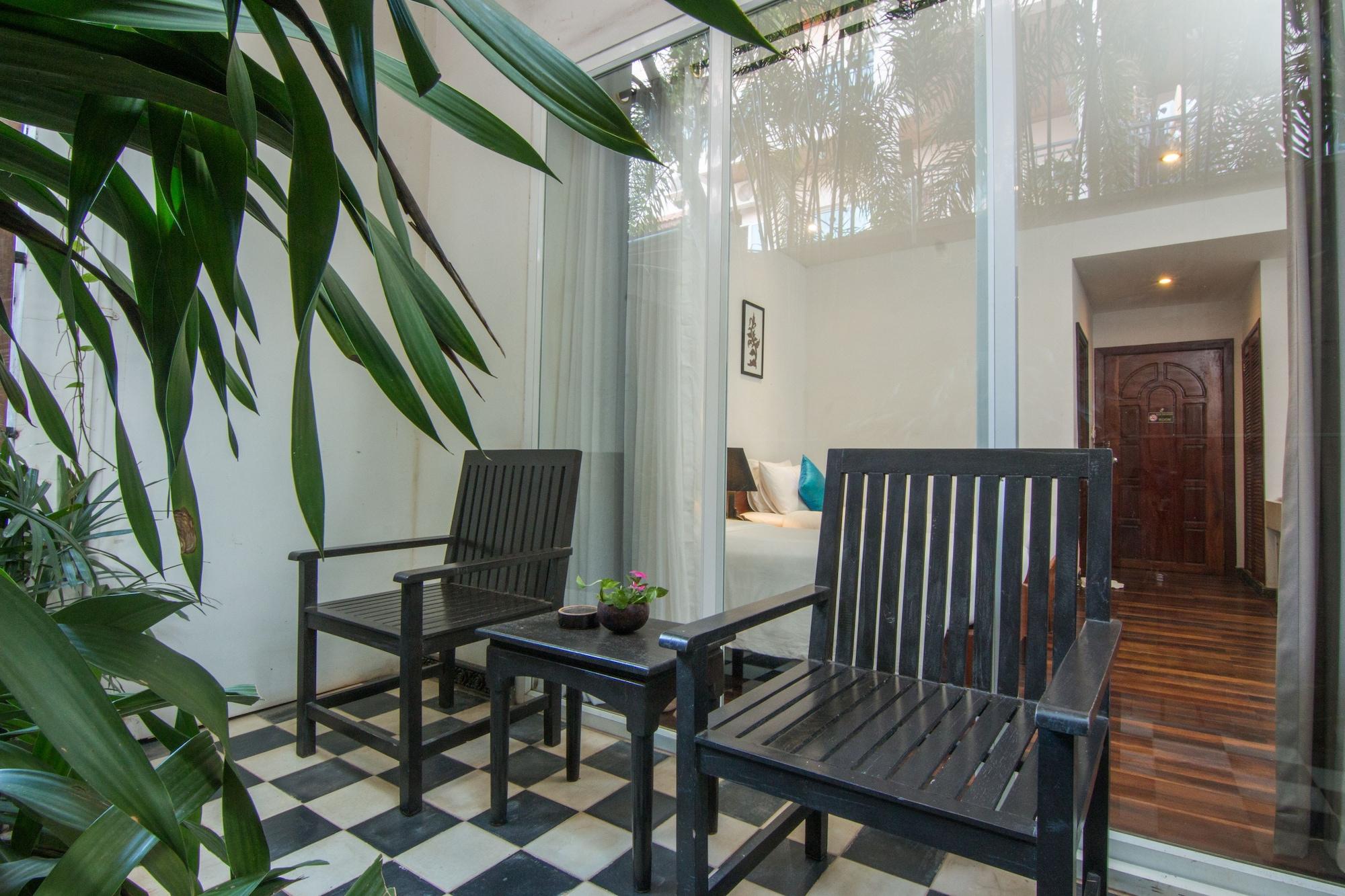 Apsara Centrepole Hotel Siem Reap Bagian luar foto