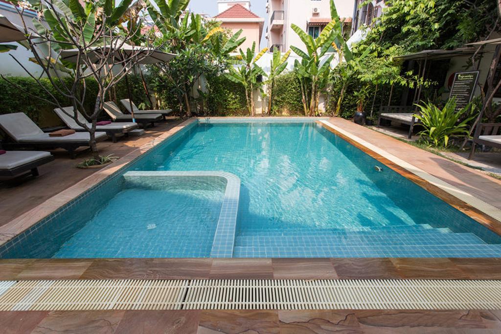 Apsara Centrepole Hotel Siem Reap Bagian luar foto