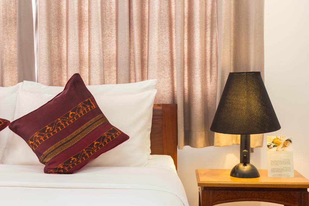 Apsara Centrepole Hotel Siem Reap Bagian luar foto