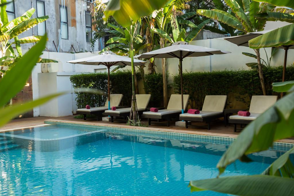 Apsara Centrepole Hotel Siem Reap Bagian luar foto