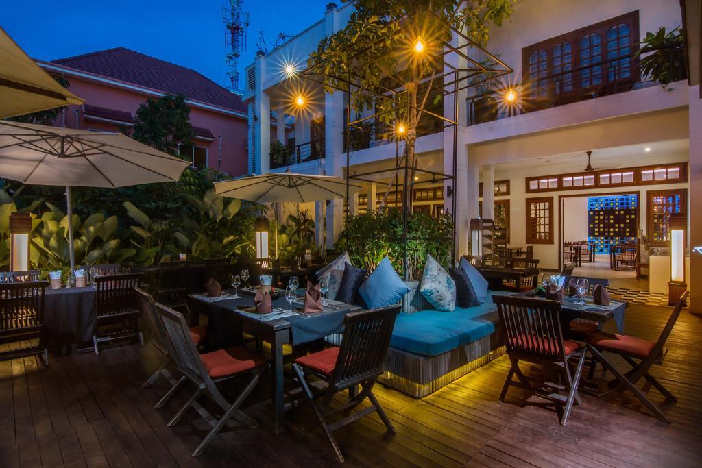 Apsara Centrepole Hotel Siem Reap Bagian luar foto
